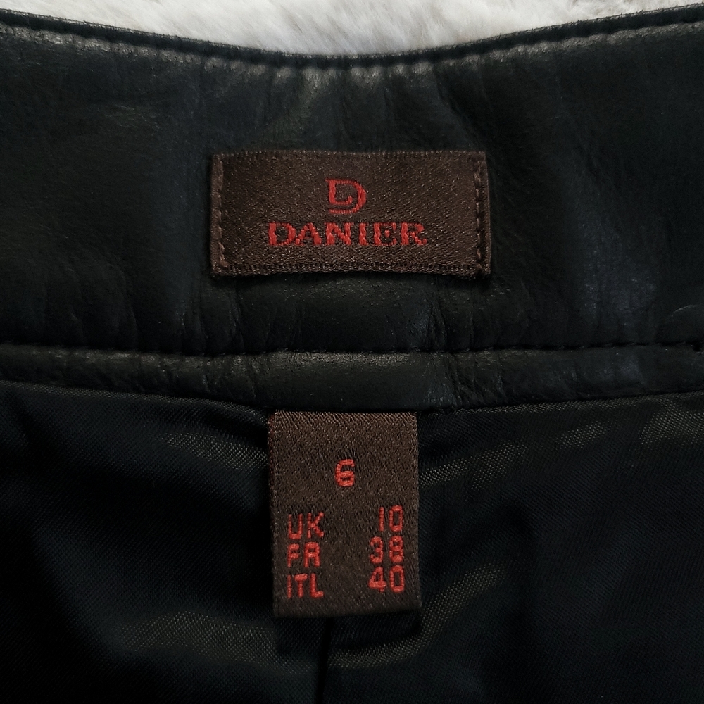 Vintage Danier Y2K Patchwork High Rise Wide Straight Leg Crop Leather Pants - Picture 4 of 10